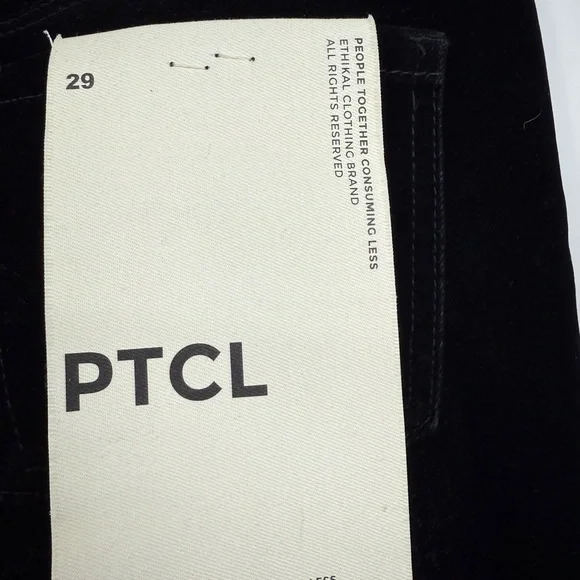 Black Flared Women Jeans - Picture 7 of 8